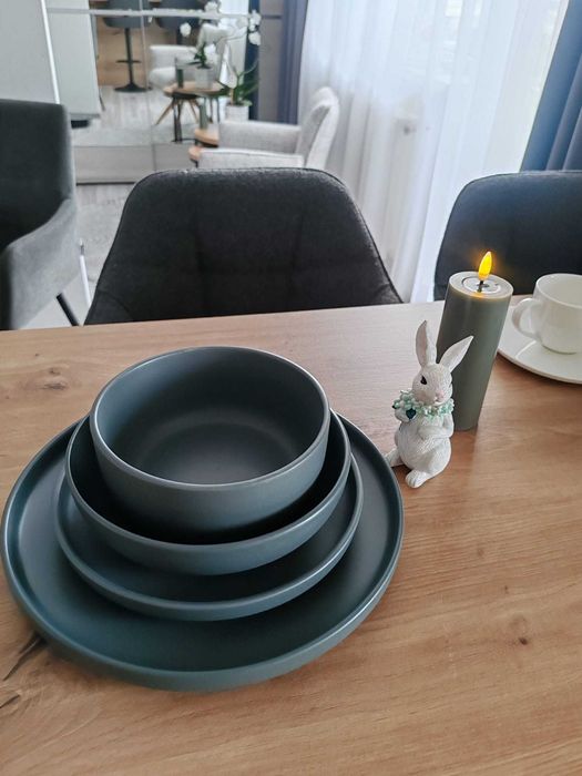 Set farfuri gri 24 buc nou