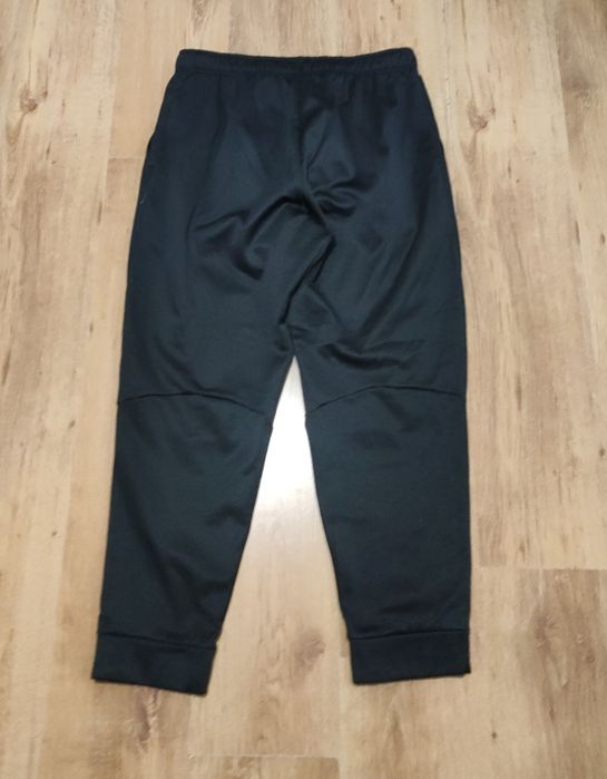 Pantaloni Nike mărimea XL