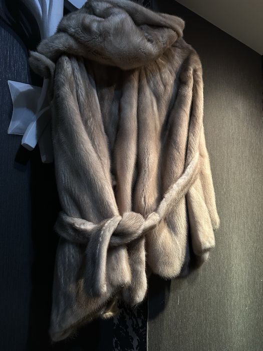 Норковая шубка новая