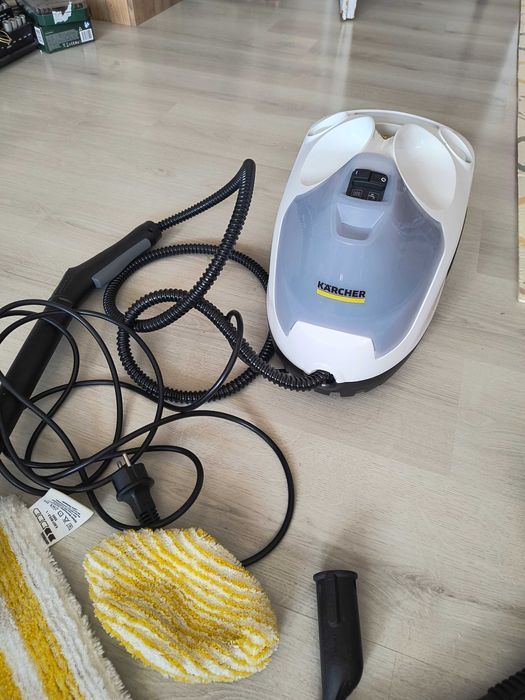 Парочистачка Кархер SC 4 Easy Fix White