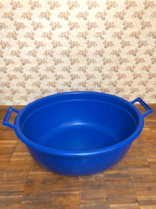 Продам большой пластмассовый таз