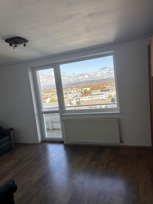 Apartament decomandat 3 camere