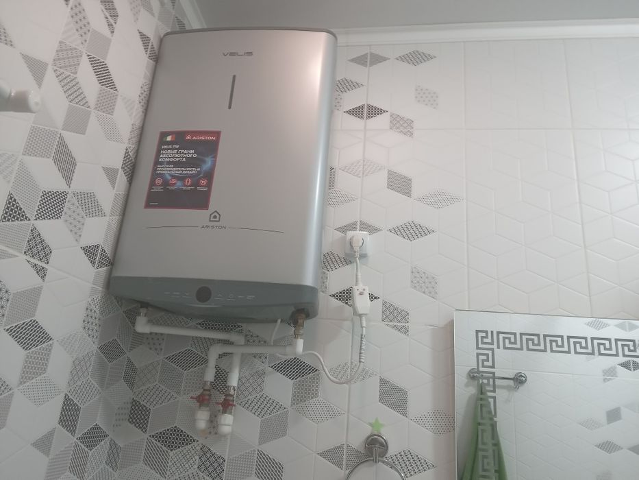 Водонагреватель Аристон