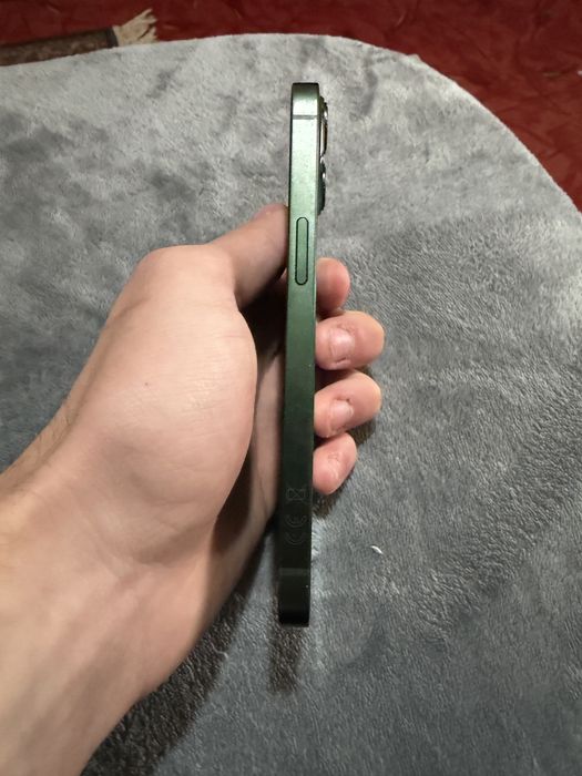 Vand iphone 13 verde