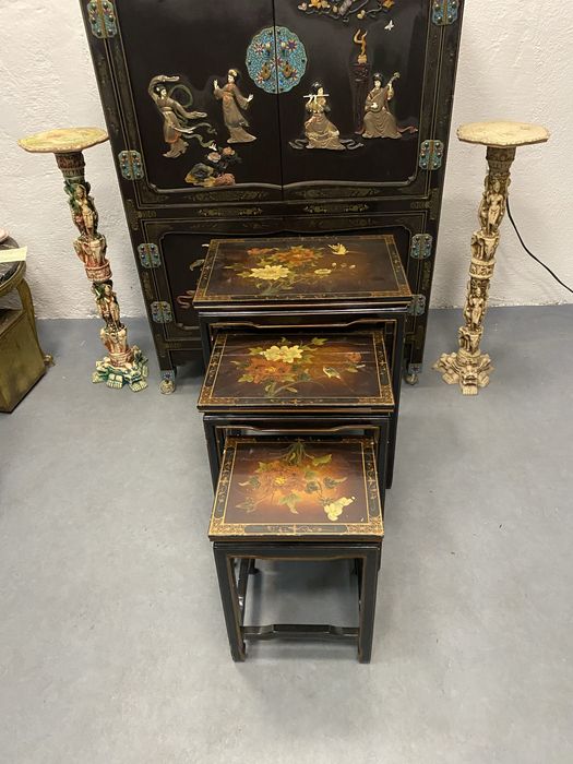 Троен сет японски маси изрисувани ръчно