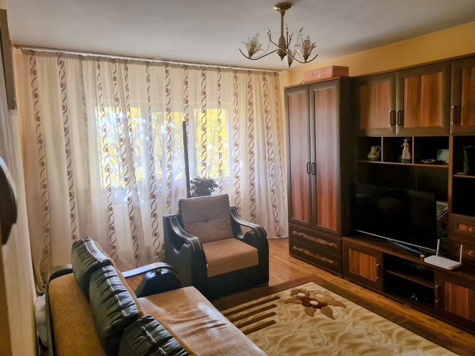 Vand apartament Motru