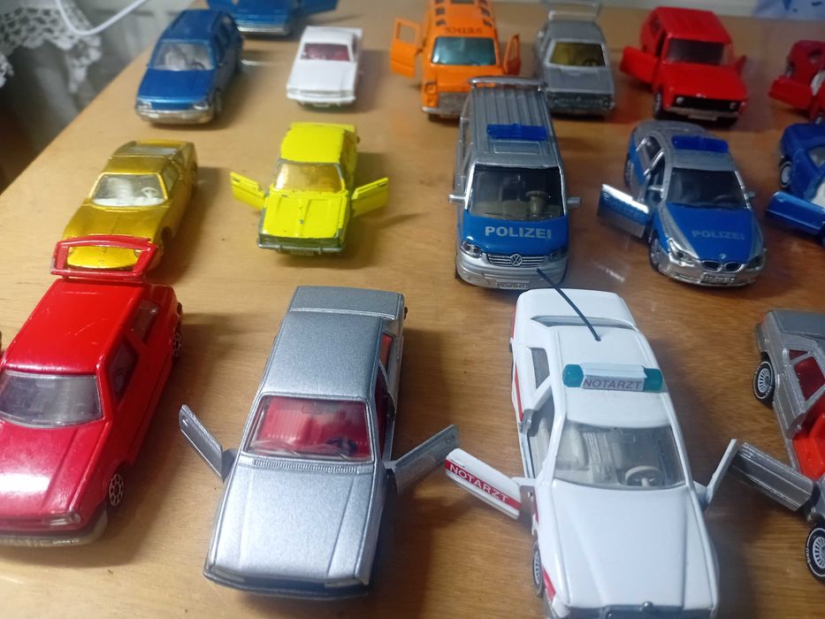 Lot masinute metal SIKU Germania