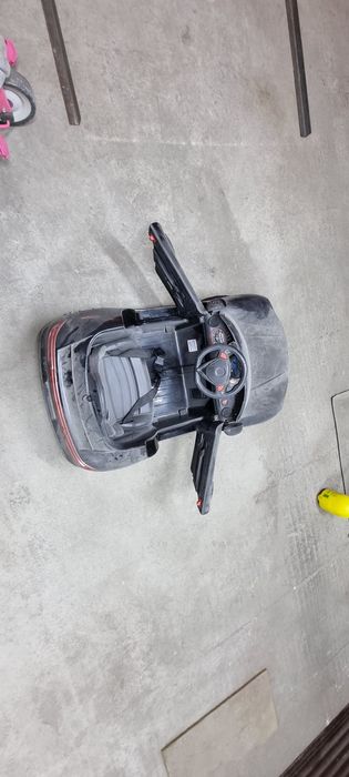 Срочно продам детский электро кар