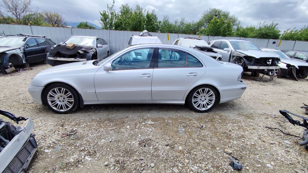 На части W211 320 cdi 642 седан автомат