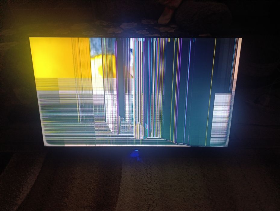 Телевизор на запчасти