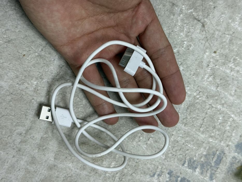 Iphone 4s 16Gb рабочий