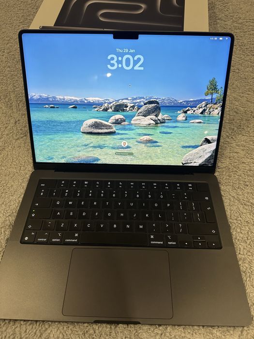 Macbook pro 14” M3pro