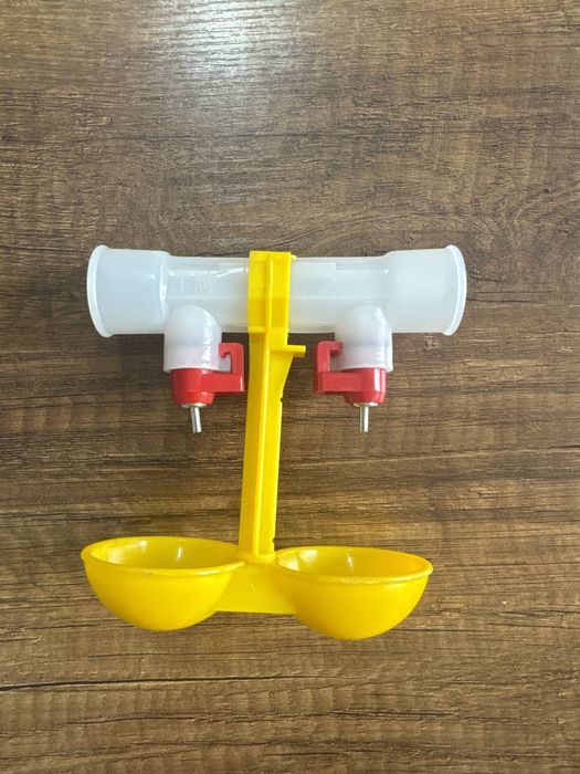 Поилка для перепёлки и кур