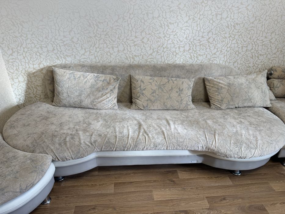 Продается диван б/у