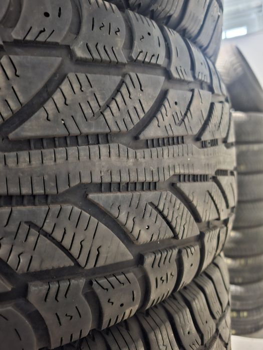 245 65 17 anvelope iarna Mitsubishi L200 nissan pathfinder Opel fronte