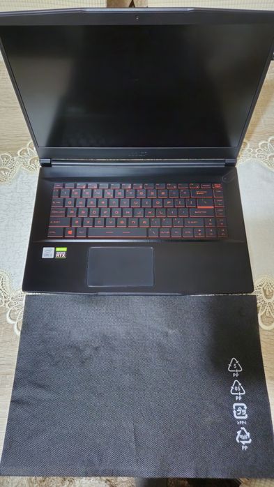 MSI GF65 Thin RTX 3060 / 16GB / 144Hz + Cooler Gaming=Stare Impecabilă