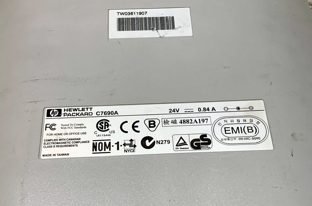 Scanner HP ScanJet 6300C A4 USB Paralel funcțional fără alimentator