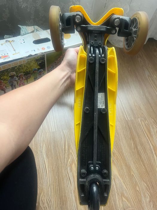 Самокат mini micro deluxe, желтый