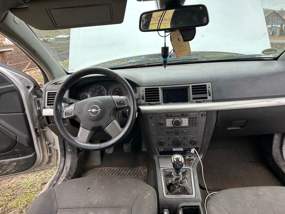 Opel signum 5000 lei