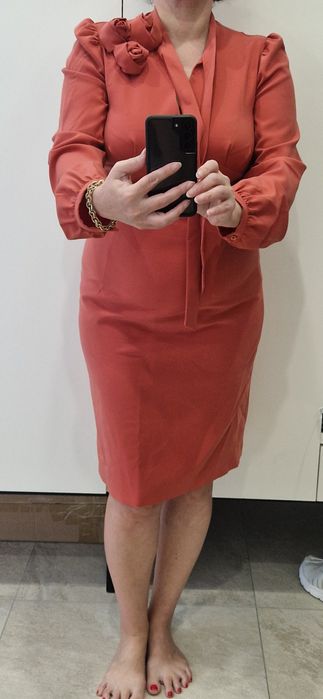 Платье кораллового цвета BGN