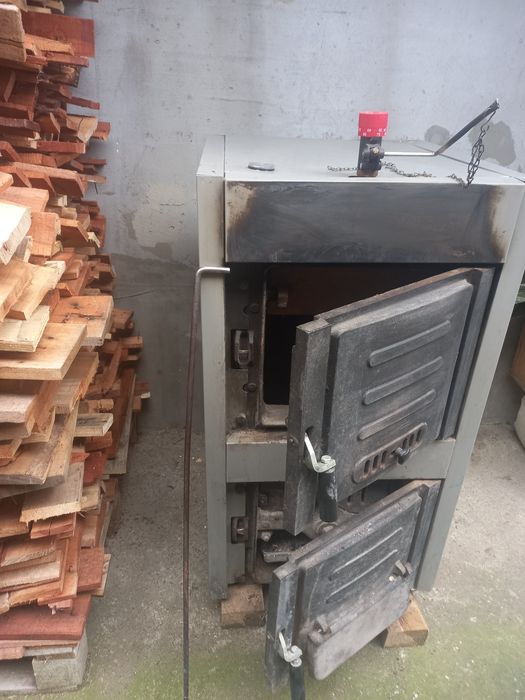 Cazan combustibil viadrus 30 kw