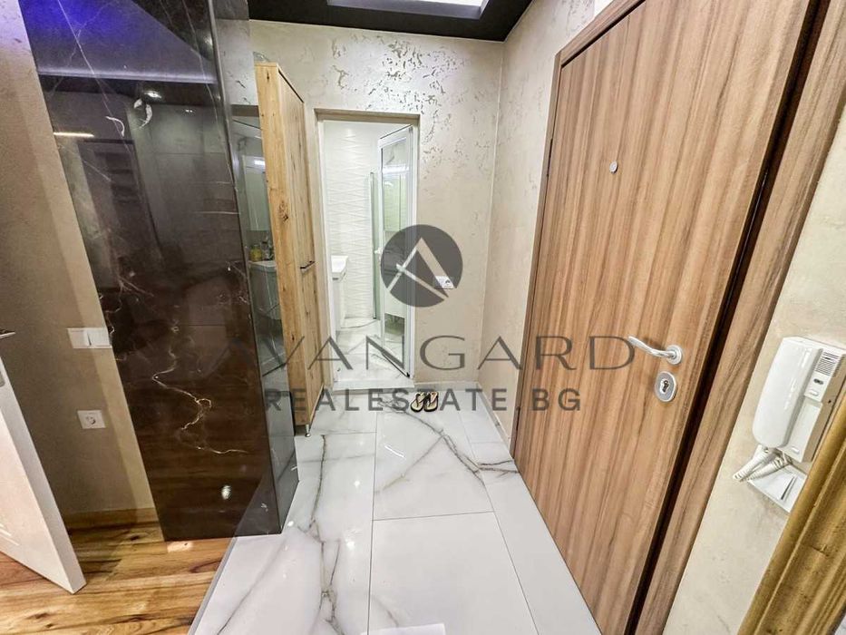 Продава се Двустаен апартамент в Пловдив, Кючук Париж - 65 кв.м за 1083 €/кв.м - Снимка #8