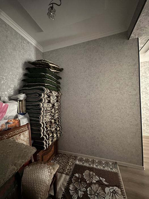 Uy sotiladi keles novostroyka 9 etaj 65 kvadrat  2 xona