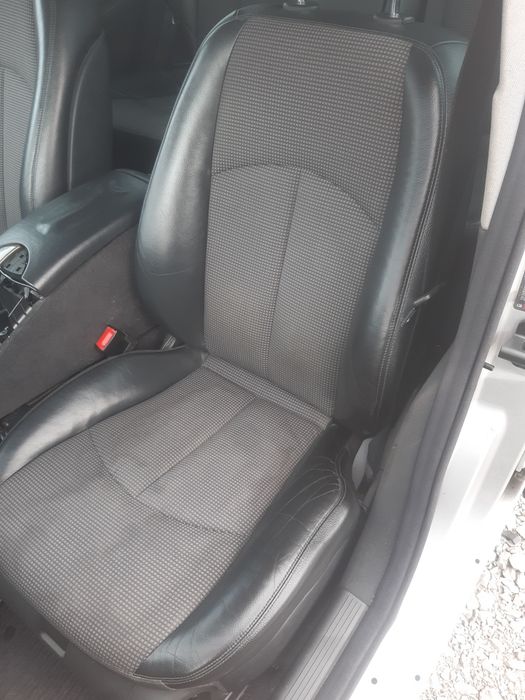 Полу кожен салон Мерцедес w211 комби