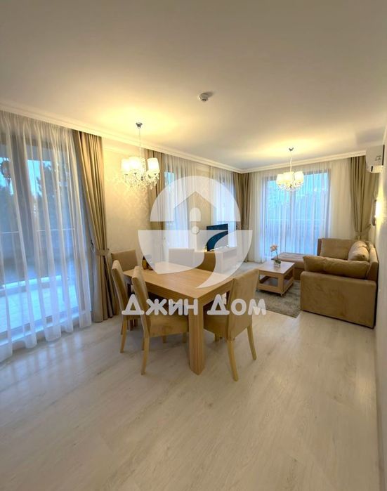 Продава се Тристаен апартамент в к.к. Слънчев бряг - 80 кв.м за 2238 €/кв.м - Снимка #1