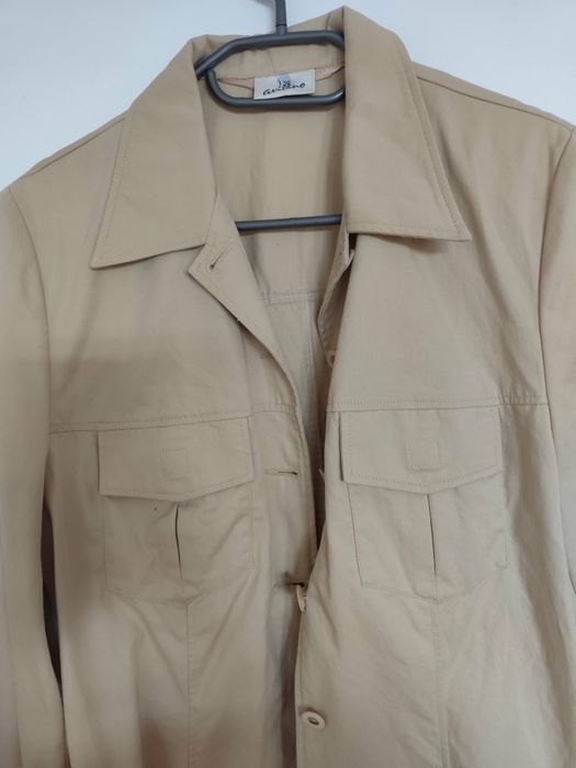 Avitano jacheta, trench