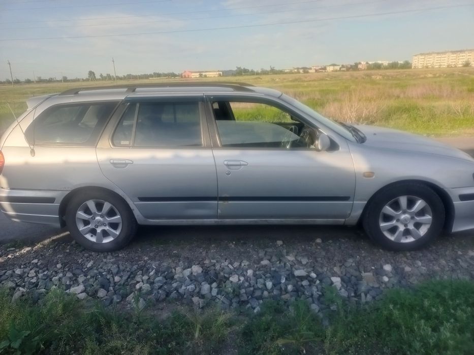 Продам Ниссан Примьера 1997 г.в.
