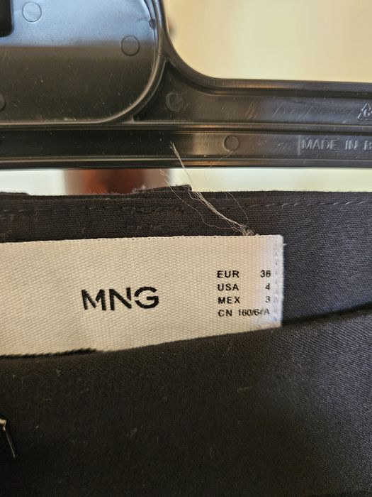 Pantalon negrii Mango