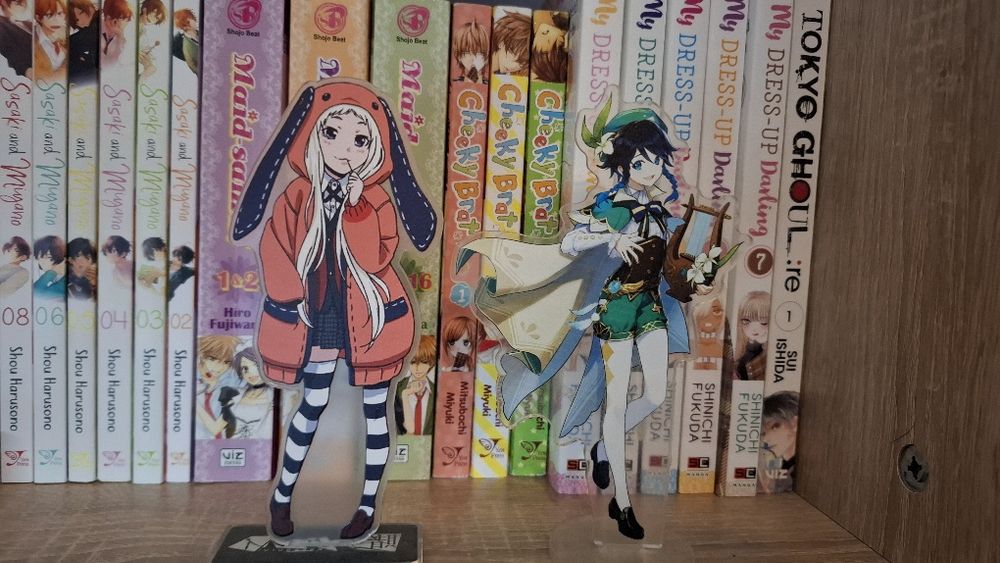 Продавам аниме фигурки