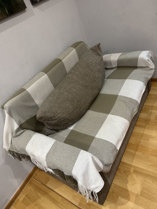 Продается диван, 151х80х83