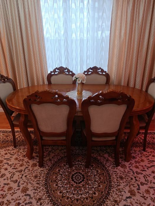 Продам стол со стульями