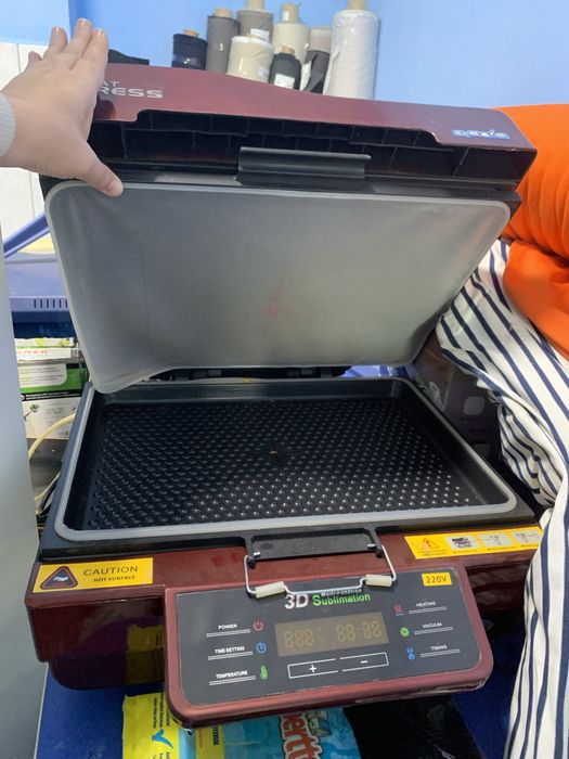 Imprimanta Epson SureColor SC-F2100 + Presa termica 3D vacuum