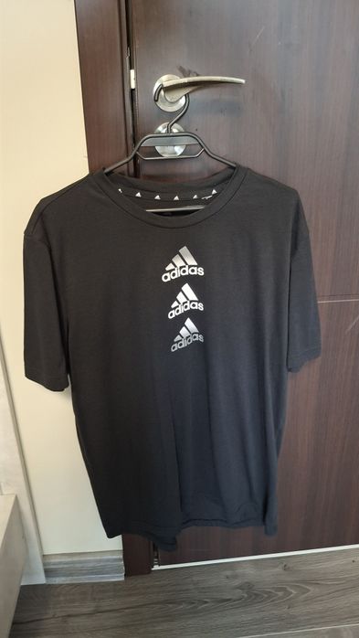 Маркови тениски!