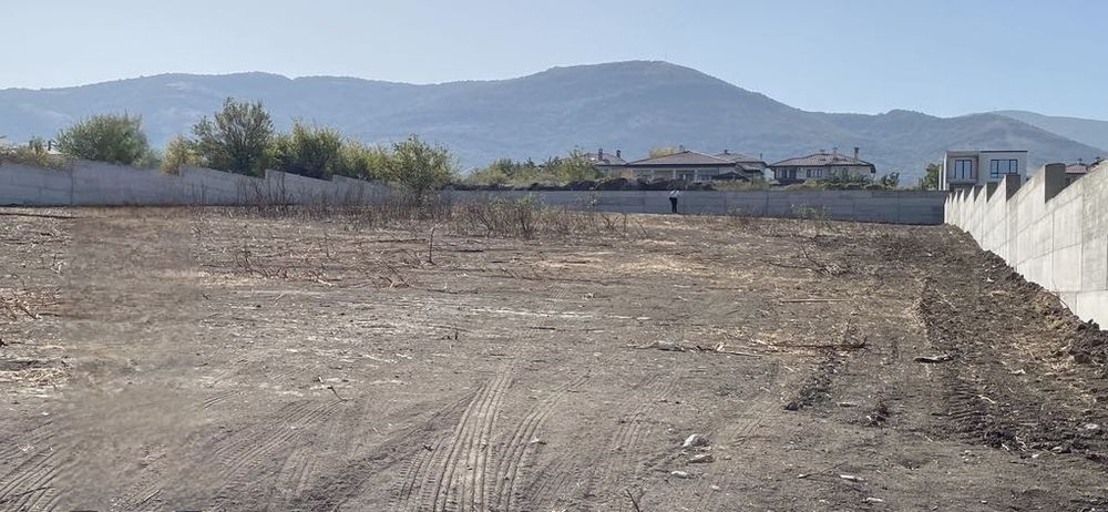 Продава се Парцел в Пловдив, Тракия - 2525 кв.м за 131 €/кв.м - Снимка #2