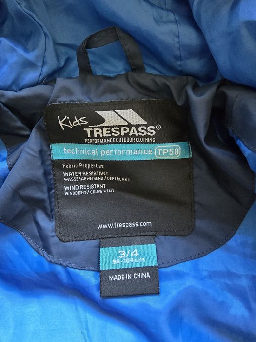 Geaca groasă Trespass 98-104 sau 3-4 ani