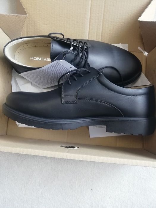 Мъжки обувки от естествена кожа на марката Кавалер 42 номер