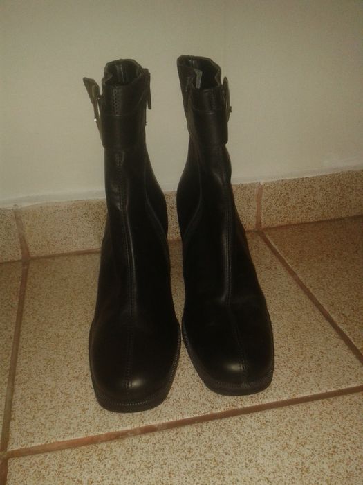 Дамски ботуши с ток