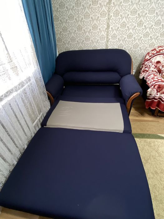 Диван в хорошем состоянии