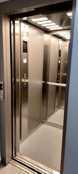 Продава се Тристаен апартамент в Пловдив, Съдийски - 86 кв.м за 1977 €/кв.м - Снимка #7