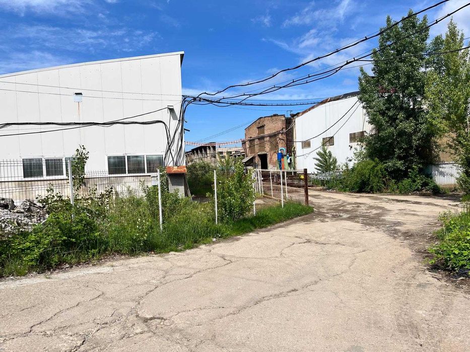 Hală industrială de vânzare în Baia Mare, zona Vasile Lucaciu 1.395 mp