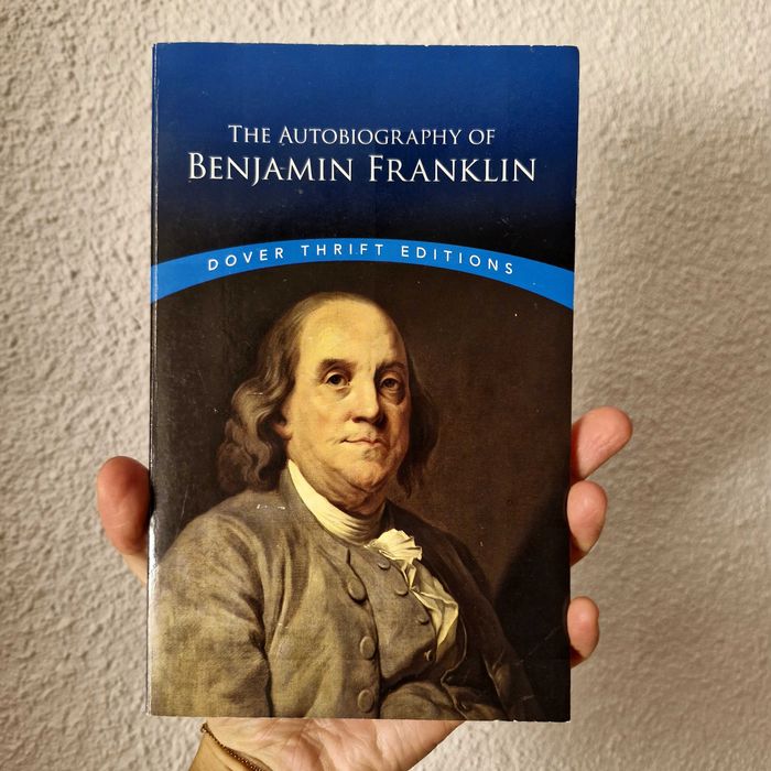 Carte noua in limba engleza