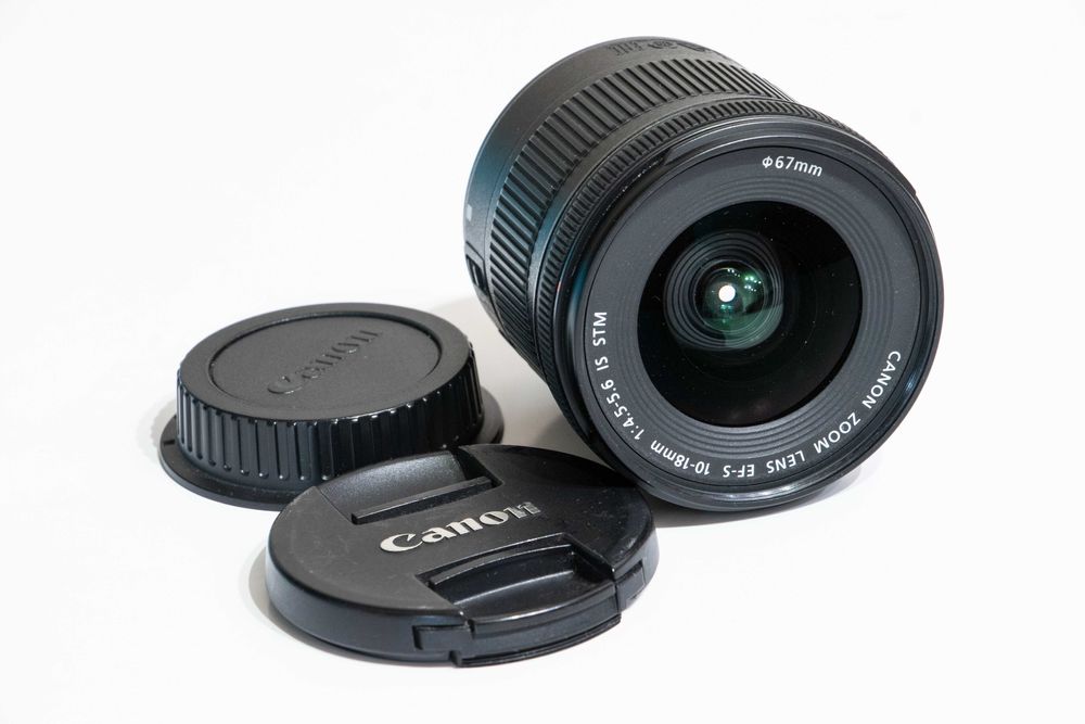 Обектив Canon EF-S 10-18mm f/4.5-5.6 IS STM