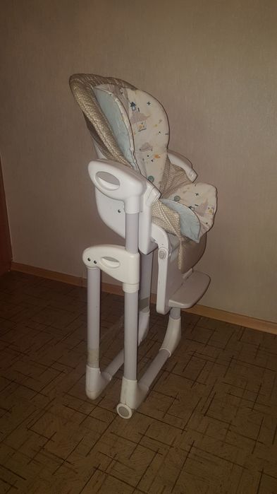 Продам детский стульчик для кормления