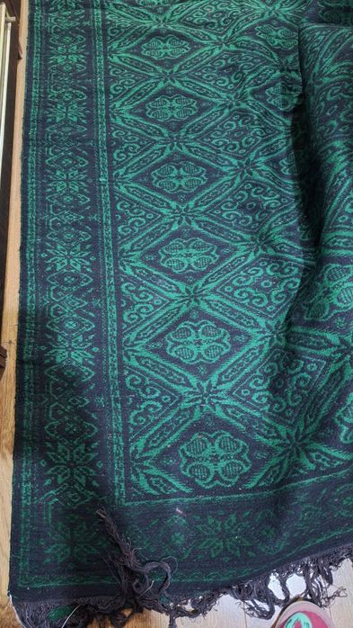 Битови пътеки и килими.