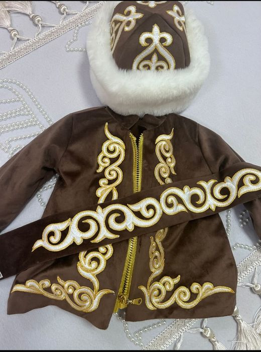 1 жас тұсаукесер