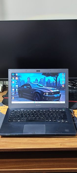 Vand laptop i5 2.300 Ghz 6 GB ram HDD 500 GB